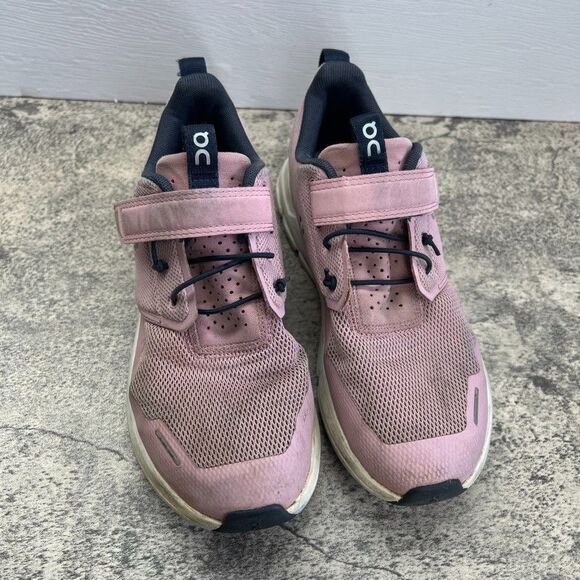 On Lace-Up Low Top Cloud Play Pink Mesh Sneaker Running Shoes Kids Size K3 - Picture 1 of 9